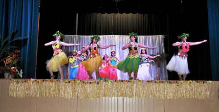 Edmonton Performing Groups: Philippine Choral and Paciﬁc Island Dance Troupe thumbnail