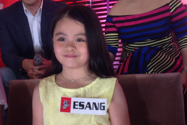Esang de Torres of “The Voice Kids Philippines Season 2″ is set to play as the young Cosette in Les Miserables. thumbnail